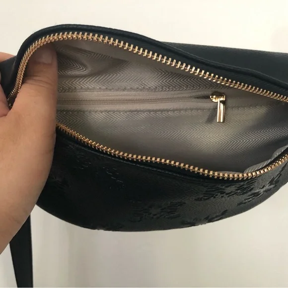 Hinas Treasures Kukui Fanny Pack - Picture 4 of 4